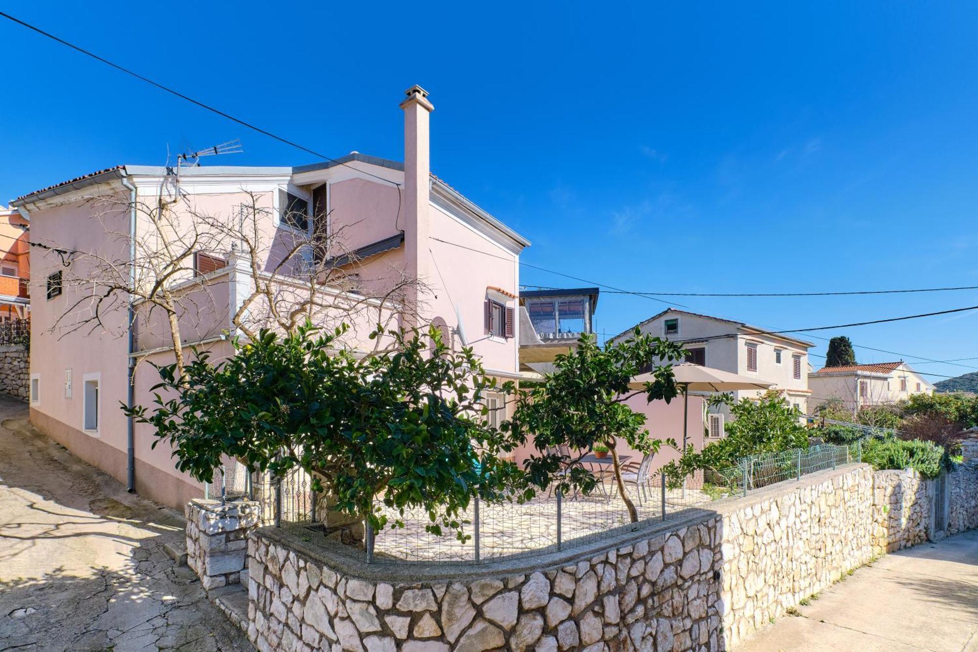 Apartment Angela Čunski Εξωτερικό φωτογραφία